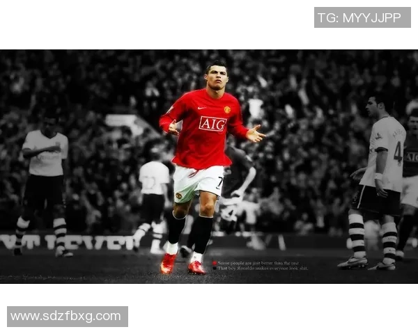 如何制作以足球球星为主题的高清墙纸及其设计技巧